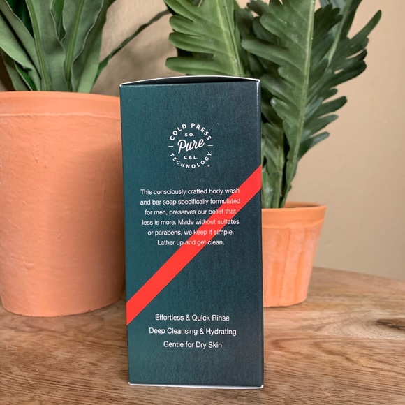 Raw Sugar: Men’s Body Wash Gift Set - Picture 3 of 4